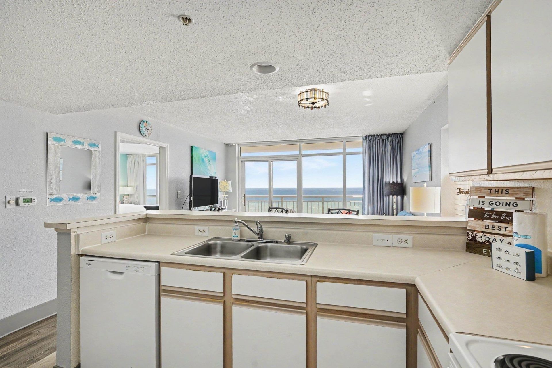 2701 S Ocean Blvd. Photo 8