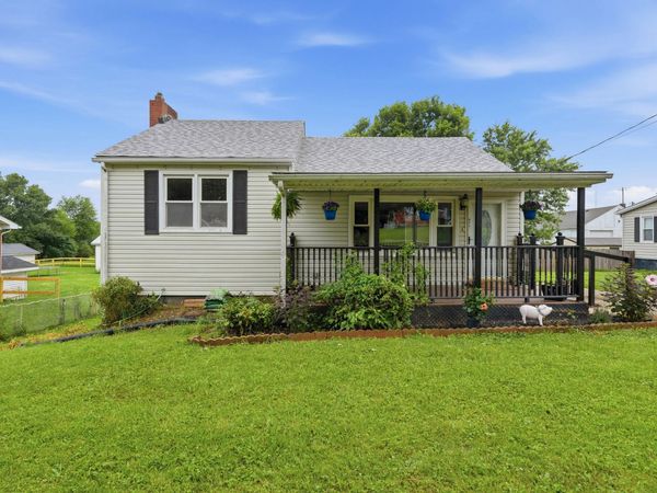 671 Main Street, Pleasureville, KY 40057