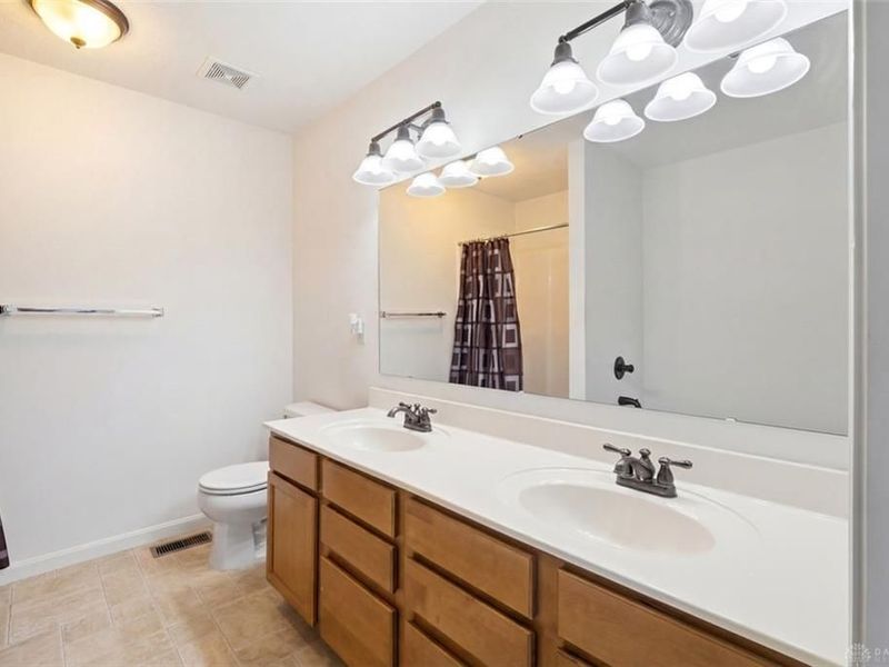 6472 Woodcreek Drive, Middletown, OH 45042 Photo 49