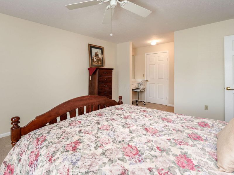 5935 N High Street, Unit 305, Worthington, OH 43085 Photo 18