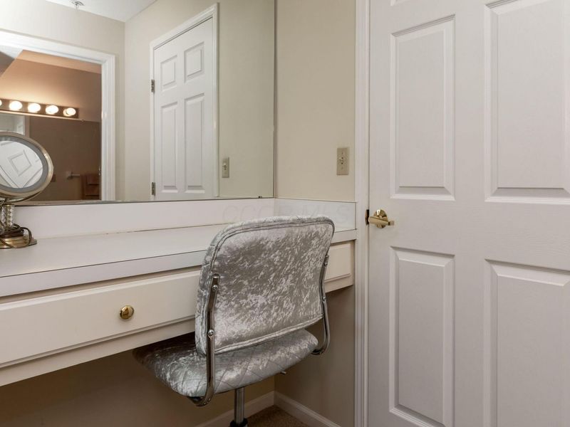 5935 N High Street, Unit 305, Worthington, OH 43085 Photo 20