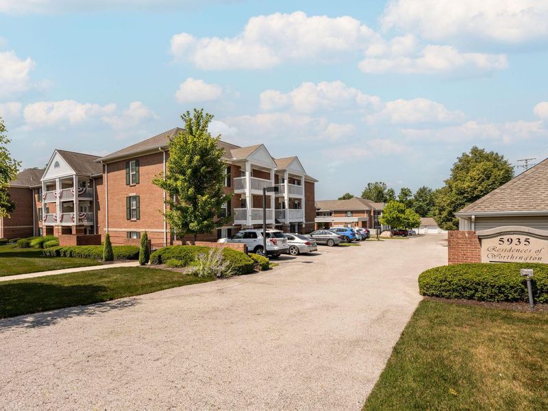 5935 N High Street, Unit 305, Worthington, OH 43085 Photo 28