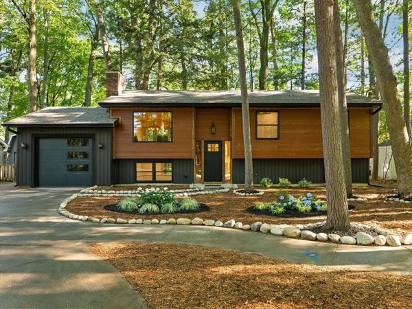 1620 Front Street E, Traverse City, MI 49686