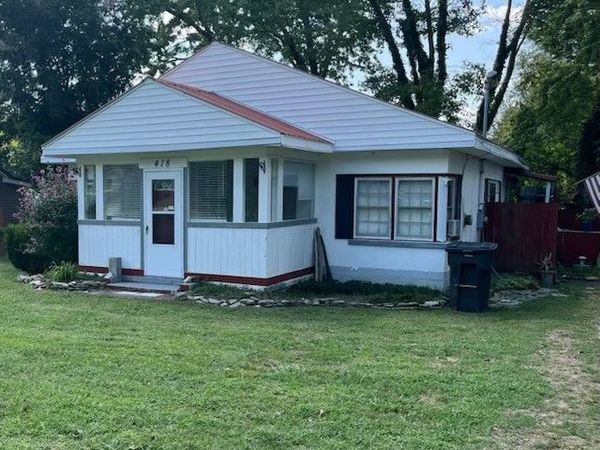 418 Westover Dr , Columbia, TN 38401