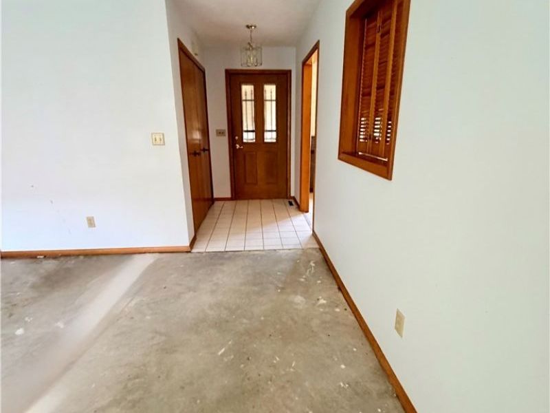 11106 Blodgett Creek Trail, Strongsville, OH 44149 Photo 9