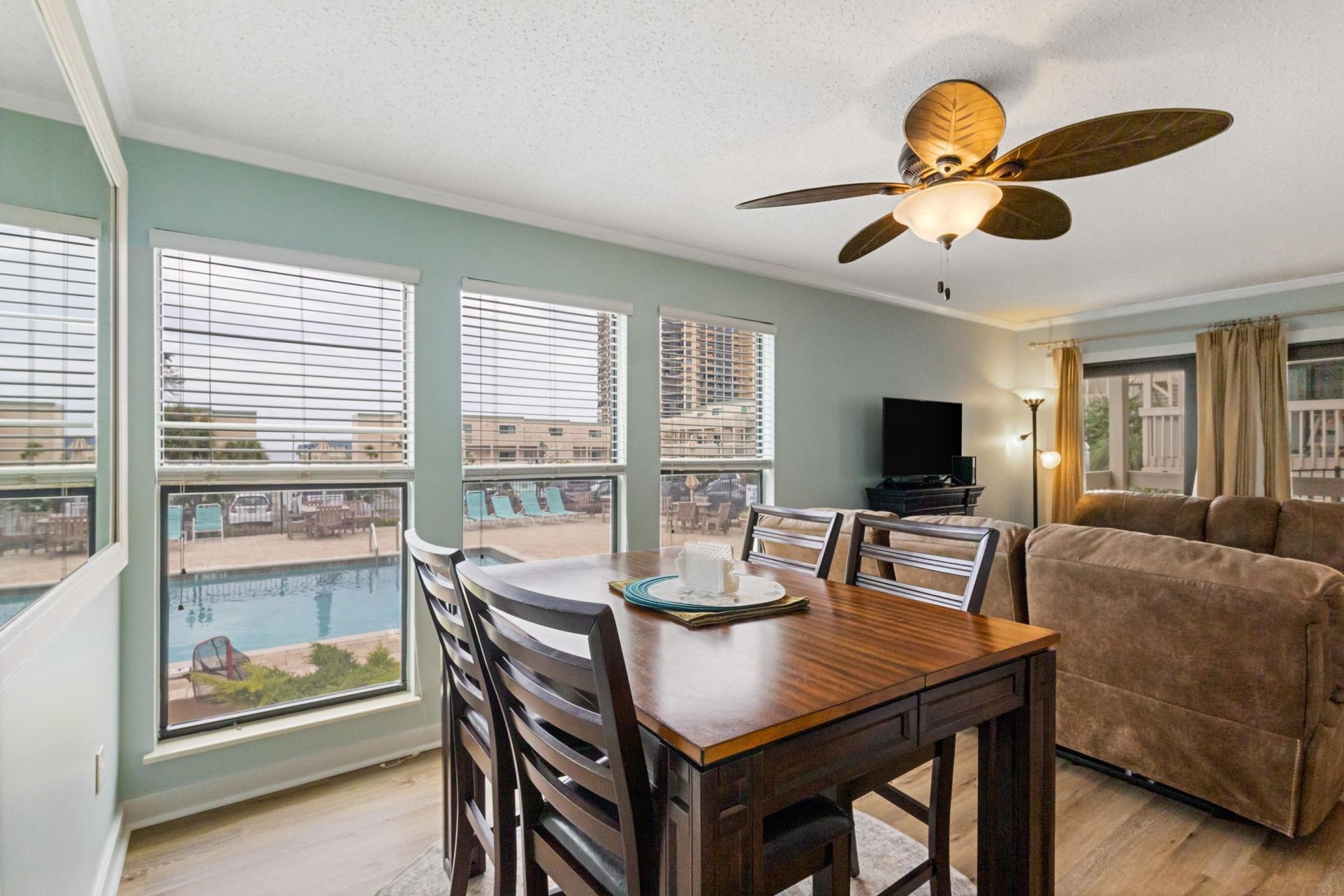 9661 Shore Dr. Photo 12