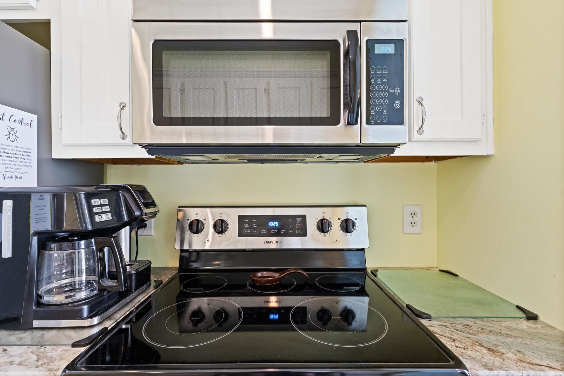 9661 Shore Dr. Photo 16