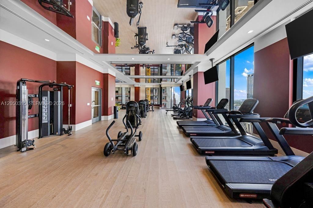 11 NE 6th St , Unit 1106, Miami, FL 33132 Photo