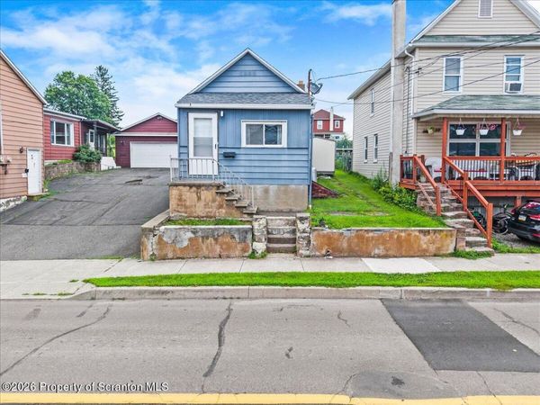 74 W Carey Street, Wilkes-Barre, PA 18705