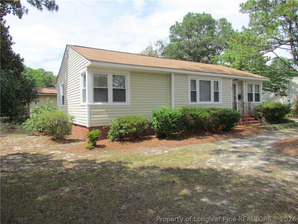 1010 Sandalwood Drive, Fayetteville, NC 28304