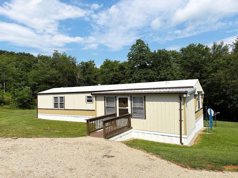 6480 Township Road 293 , Corning, OH 43730 Photo 4