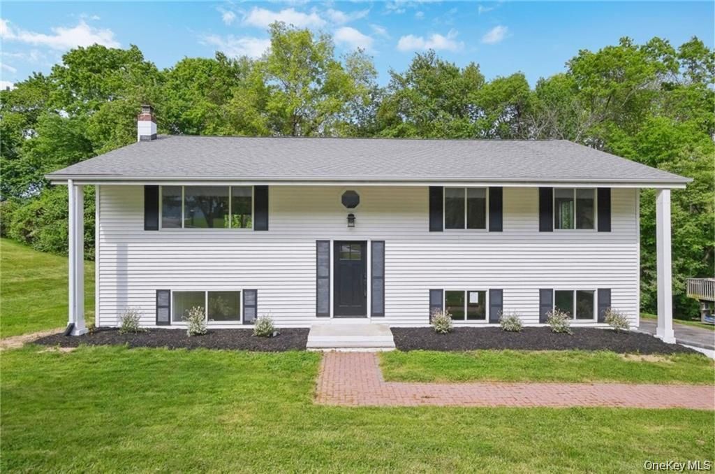 26 Kendell Drive , Wappingers Falls, NY 12590 Main Photo