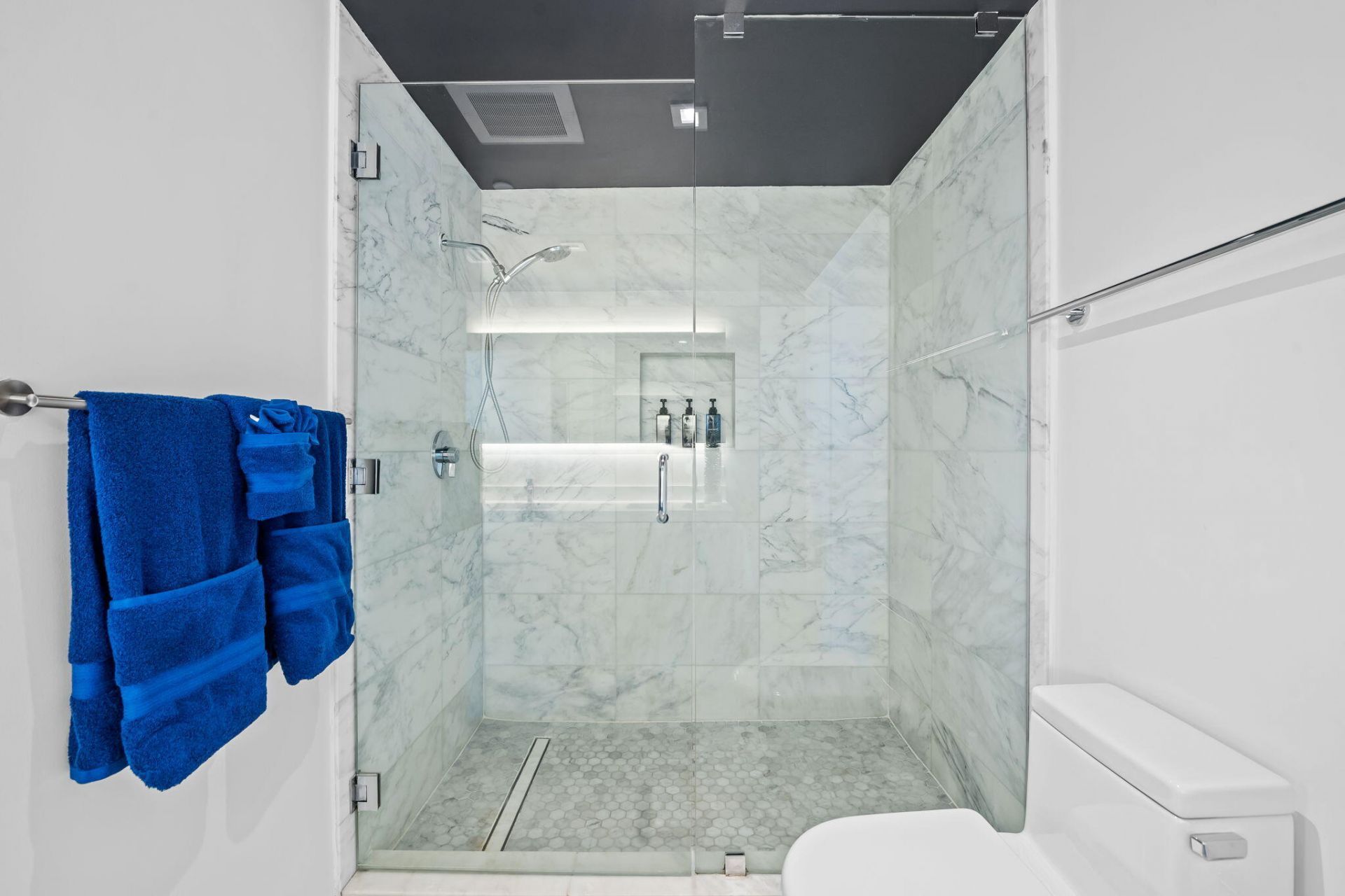 401 N Birch Road, Unit 409, Fort Lauderdale, FL 33304 Photo