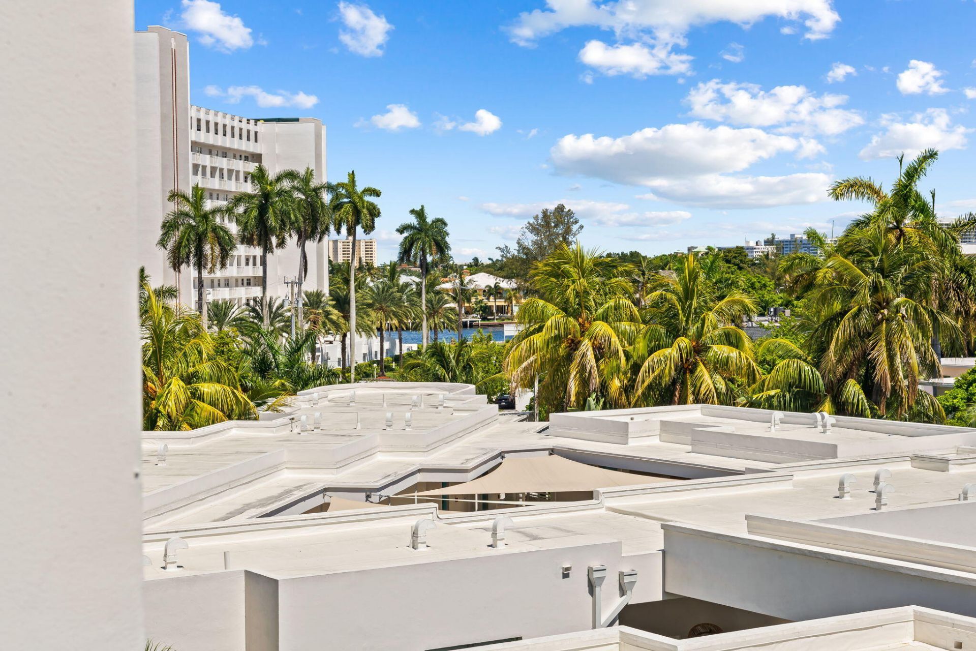 401 N Birch Road, Unit 409, Fort Lauderdale, FL 33304 Photo