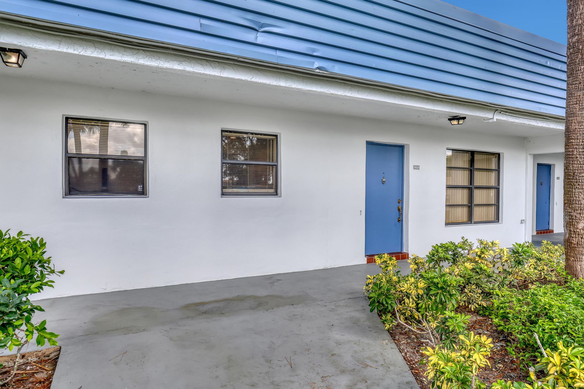 4575 Lucerne Lakes Boulevard, Unit 103, Lake Worth, FL 33467 Photo
