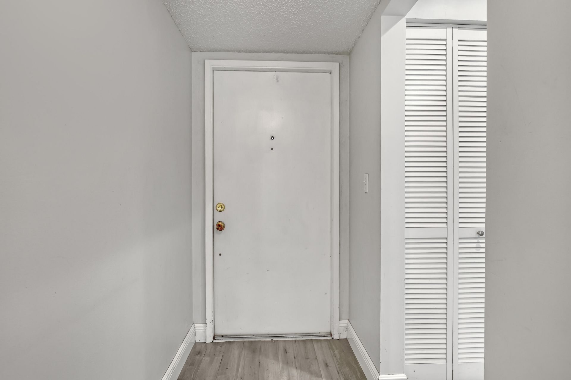 4575 Lucerne Lakes Boulevard, Unit 103, Lake Worth, FL 33467 Photo