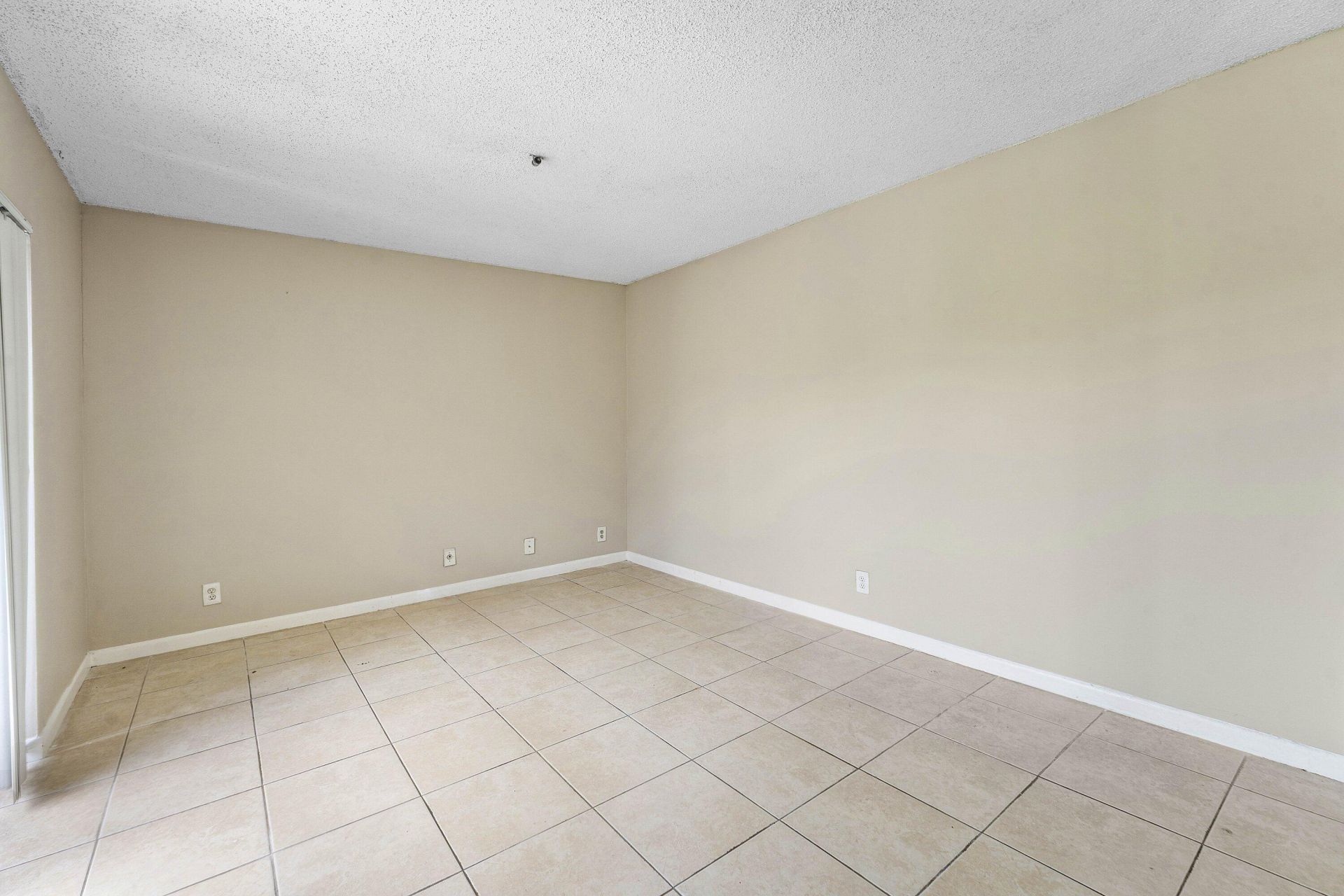 1534 Forest Lakes Circle, Unit D, West Palm Beach, FL 33406 Photo
