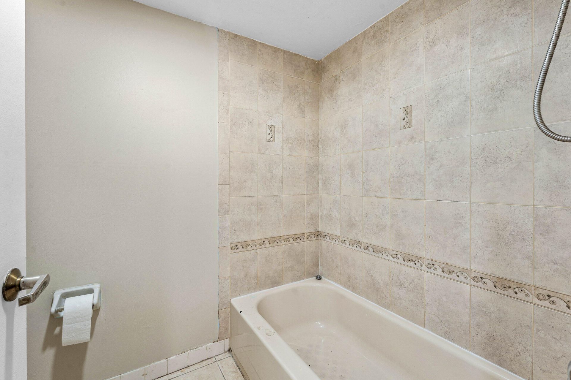 1534 Forest Lakes Circle, Unit D, West Palm Beach, FL 33406 Photo