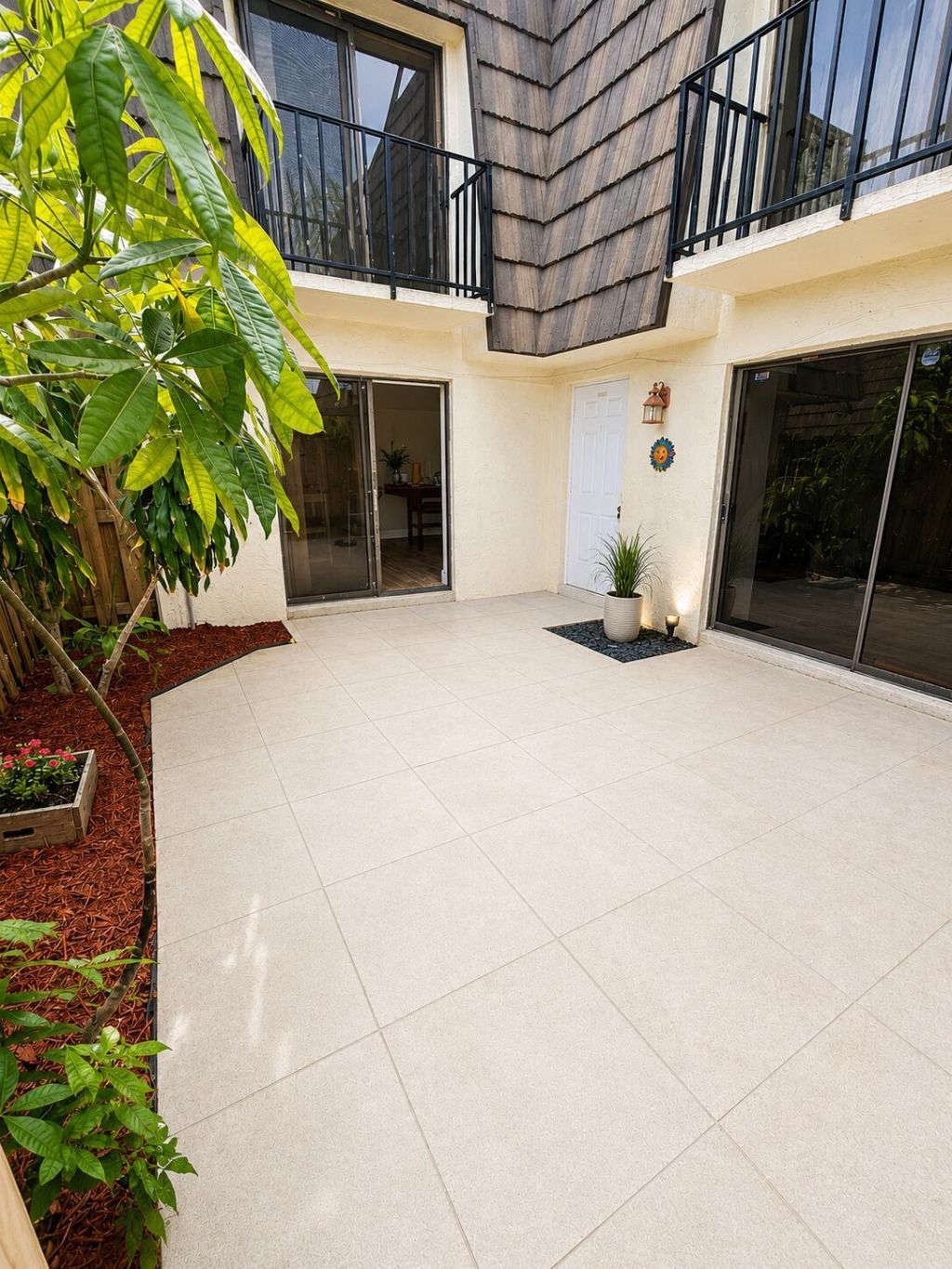 1534 Forest Lakes Circle, Unit D, West Palm Beach, FL 33406 Photo