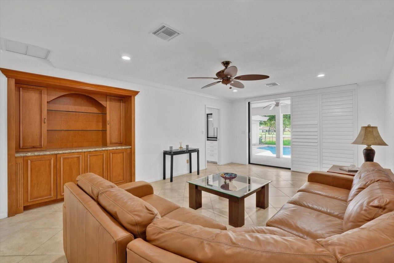 3500 N 45th Avenue, Hollywood, FL 33021 Photo