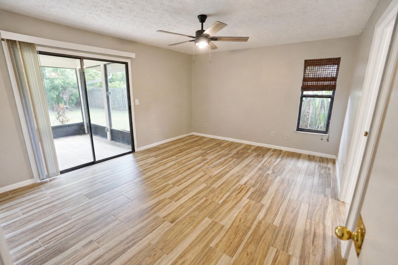 867 SE Starflower Avenue, Port Saint Lucie, FL 34983 Photo