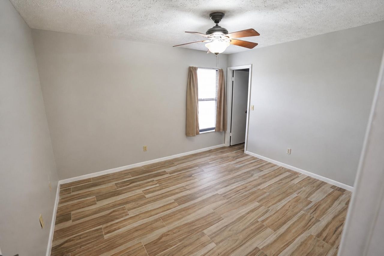 867 SE Starflower Avenue, Port Saint Lucie, FL 34983 Photo