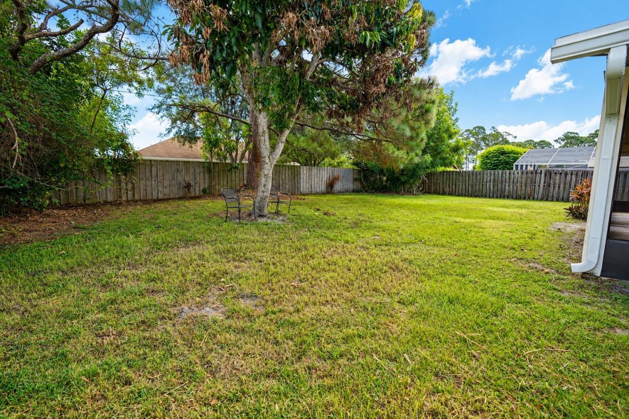 867 SE Starflower Avenue, Port Saint Lucie, FL 34983 Photo