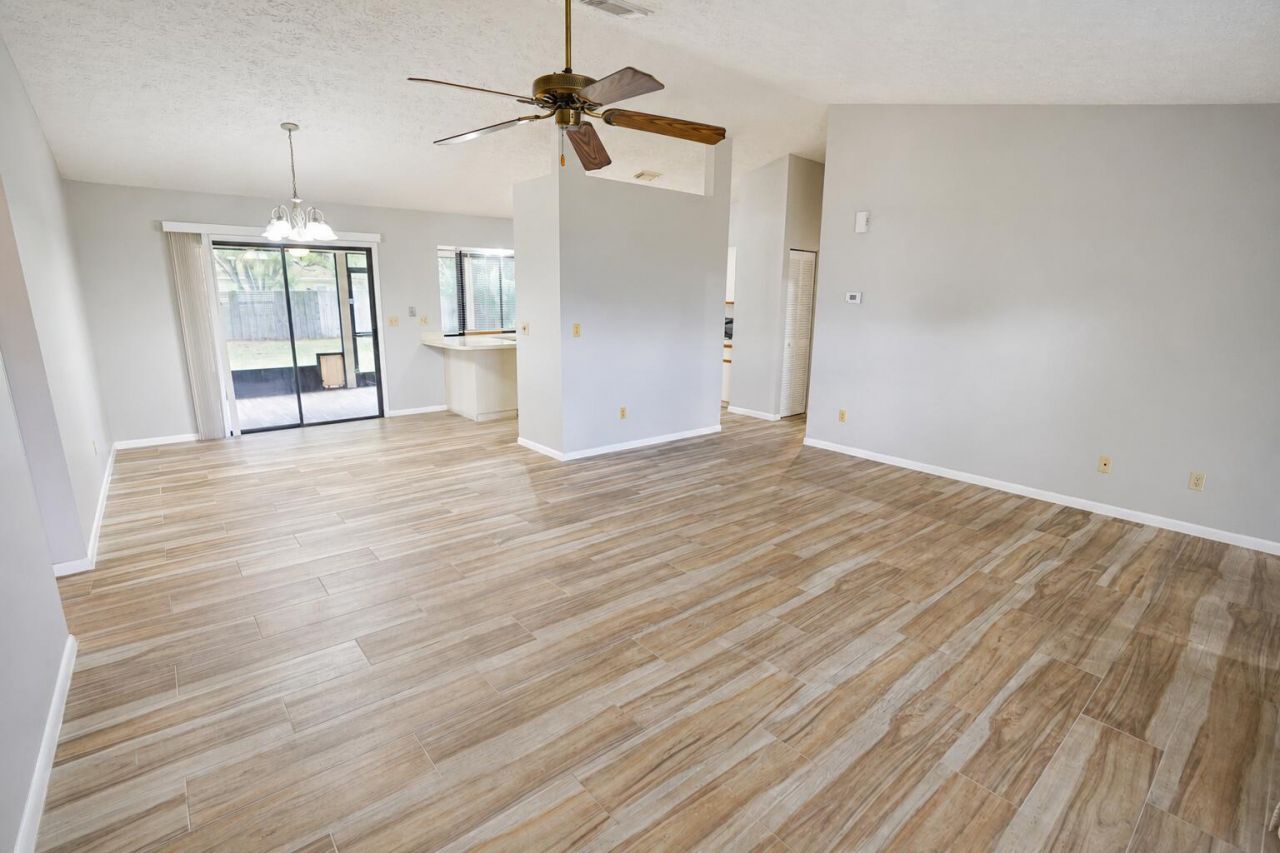 867 SE Starflower Avenue, Port Saint Lucie, FL 34983 Photo