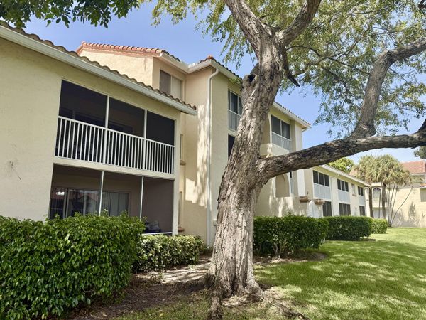 7206 Glenmoor Drive, West Palm Beach, FL 33409