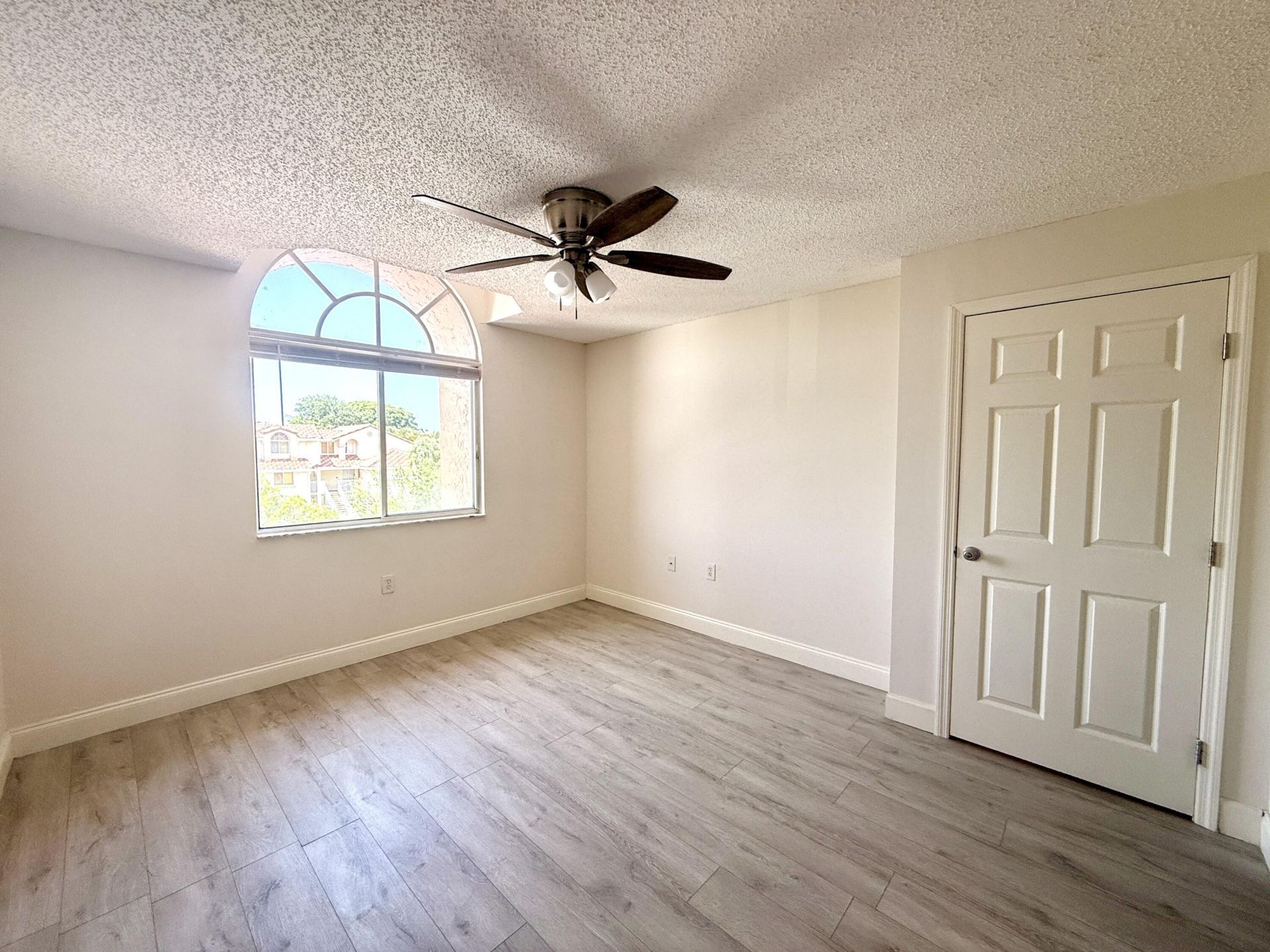 7206 Glenmoor Drive, West Palm Beach, FL 33409 Photo