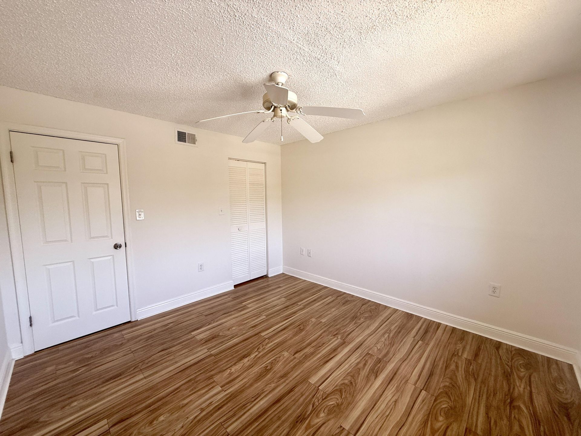 7206 Glenmoor Drive, West Palm Beach, FL 33409 Photo