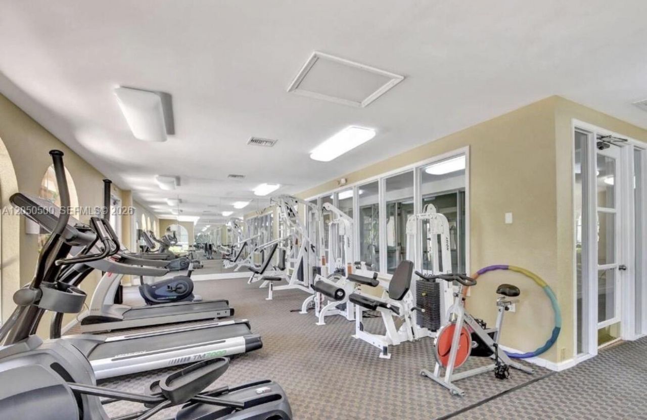 7206 Glenmoor Drive, West Palm Beach, FL 33409 Photo