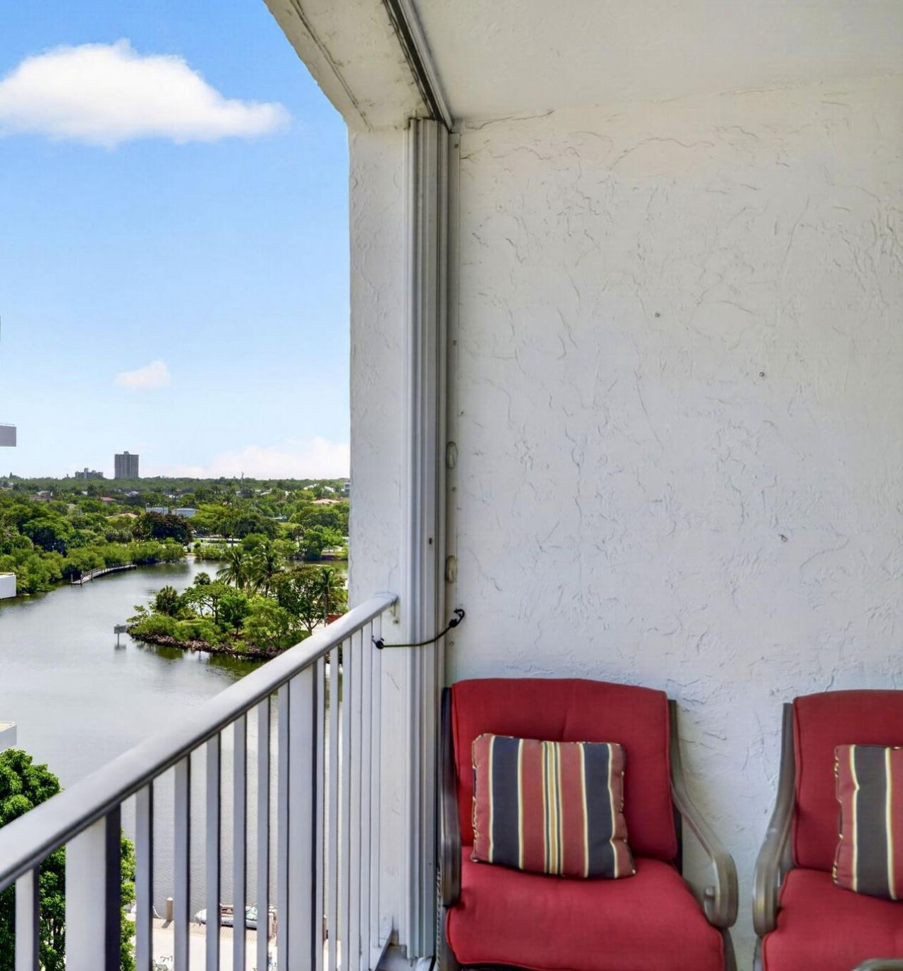 1160 N Federal Highway, Unit 1017, Fort Lauderdale, FL 33304 Photo