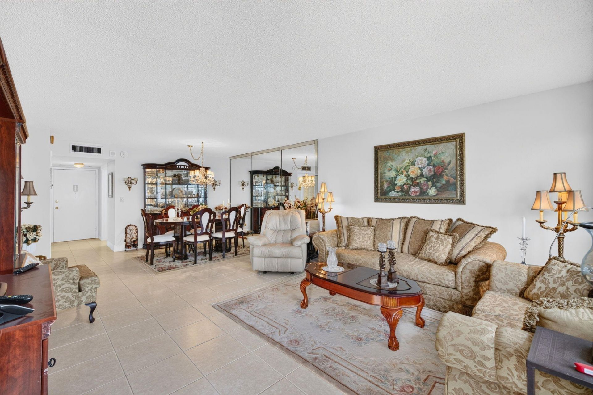 1160 N Federal Highway, Unit 1017, Fort Lauderdale, FL 33304 Photo