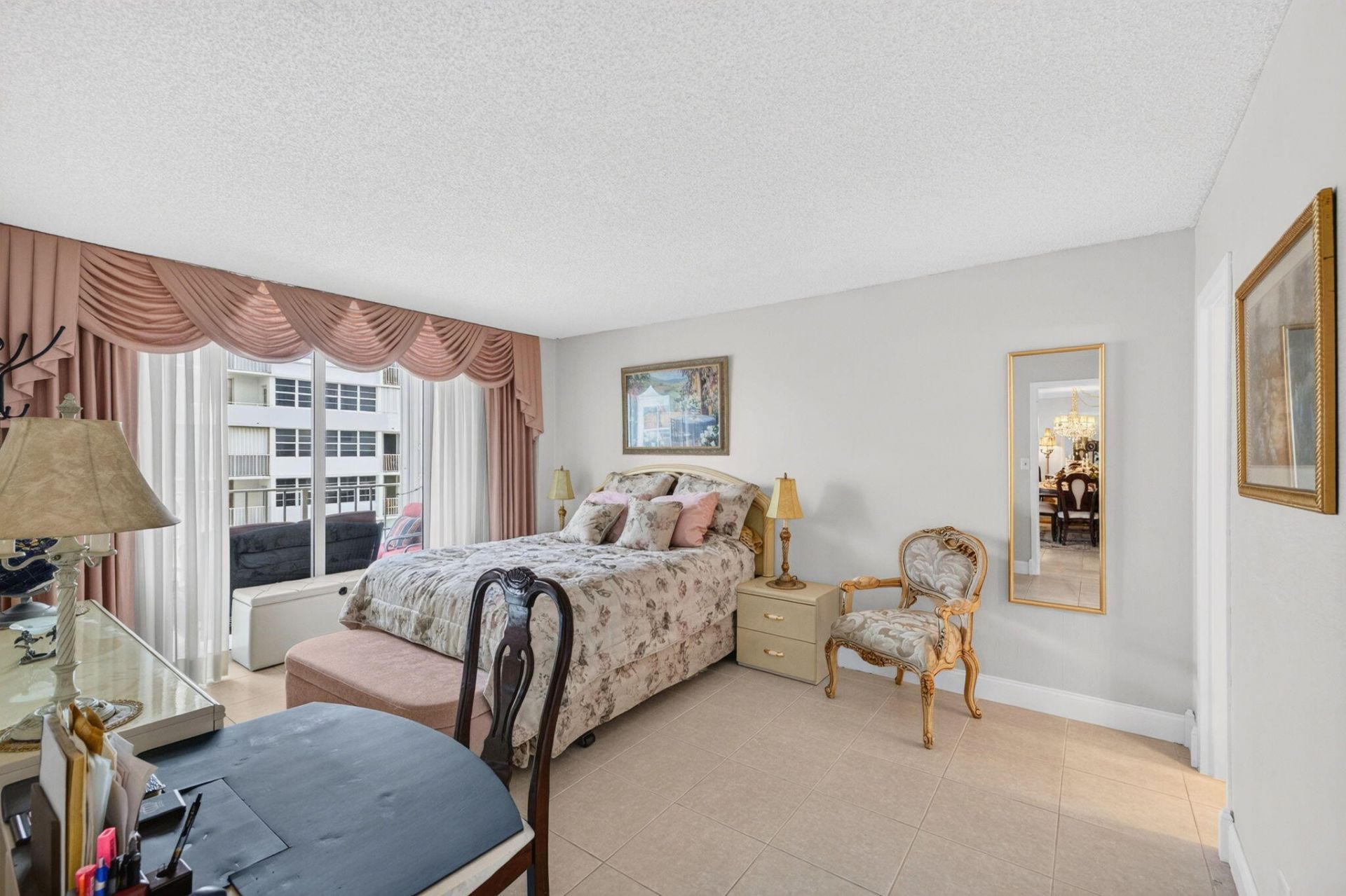 1160 N Federal Highway, Unit 1017, Fort Lauderdale, FL 33304 Photo