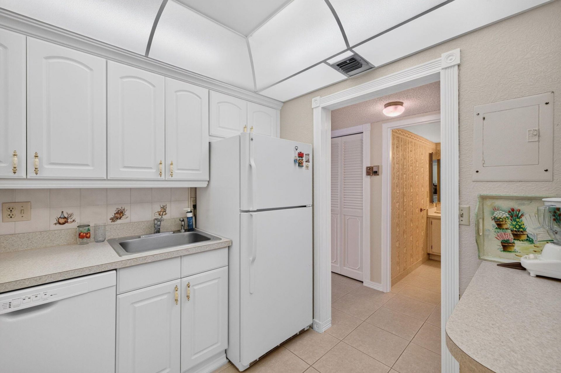 1160 N Federal Highway, Unit 1017, Fort Lauderdale, FL 33304 Photo