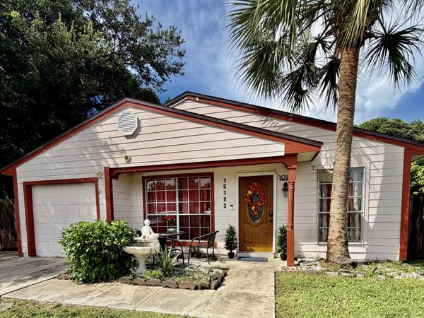 10103 PINAFORE Lane, Royal Palm Beach, FL 33411