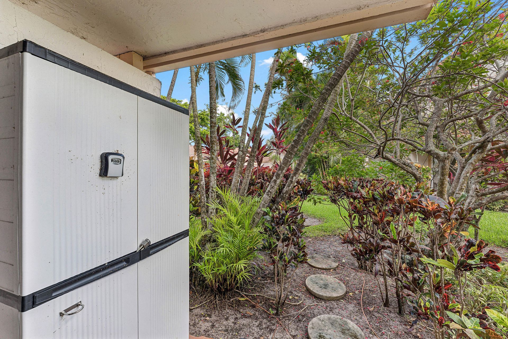 14388 Emerald Lake Drive, Unit 2, Delray Beach, FL 33446 Photo