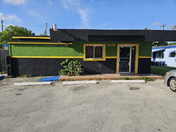 6028 Washington Street, Hollywood, FL 33023