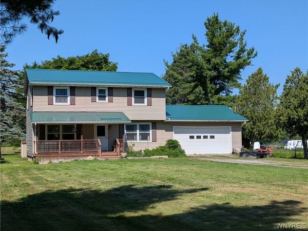 3402 Fruit Avenue , Medina, NY 14103