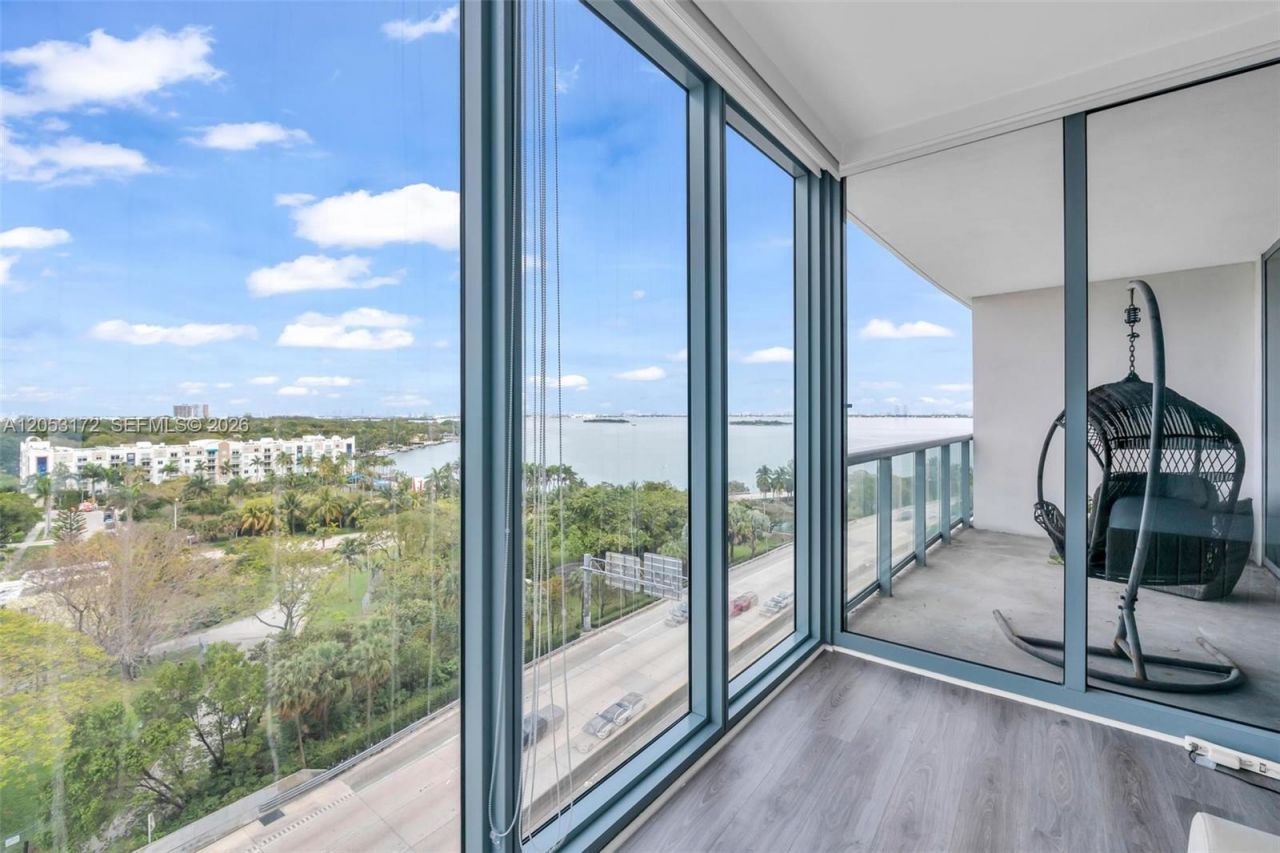 601 NE 36th St, Unit 904, Miami, FL 33137 Photo