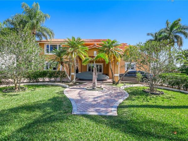 16520 SW 272nd St, Homestead, FL 33031