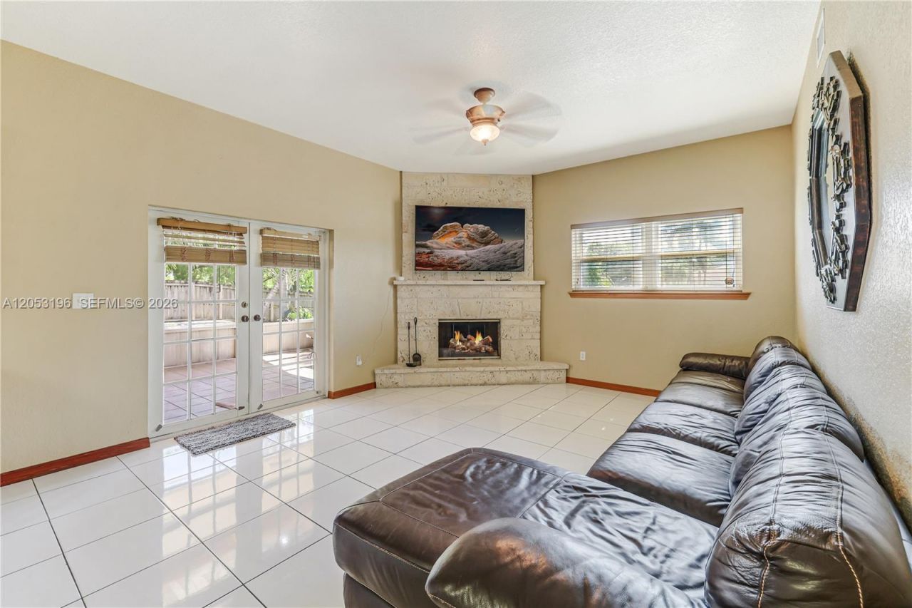 16520 SW 272nd St, Homestead, FL 33031 Photo
