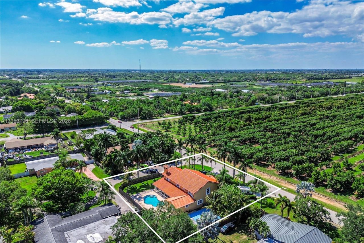16520 SW 272nd St, Homestead, FL 33031 Photo