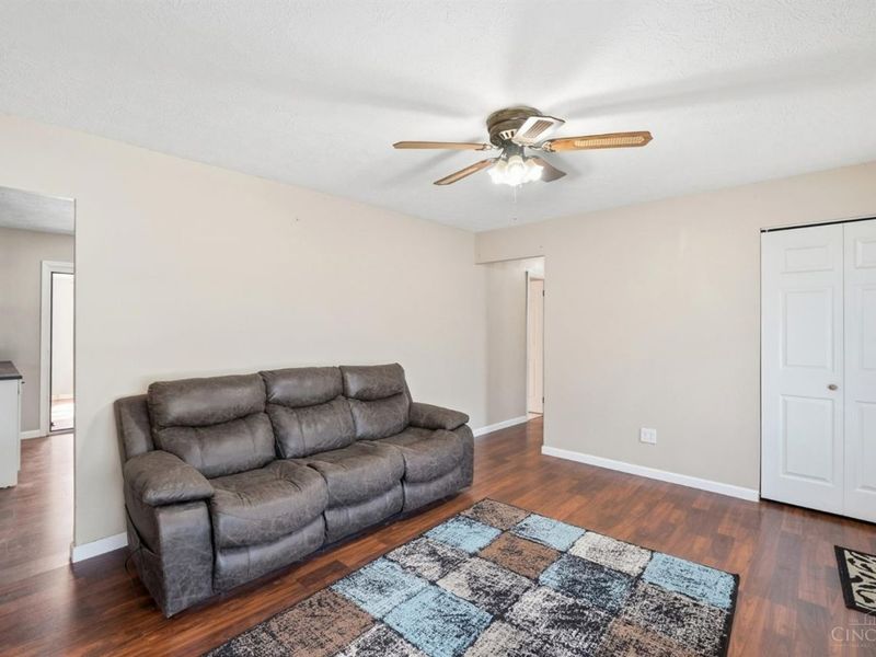 98 Millard Drive, Franklin, OH 45005 Photo 10