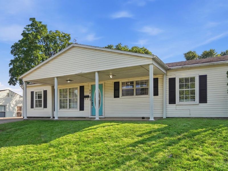 98 Millard Drive, Franklin, OH 45005 Photo 3