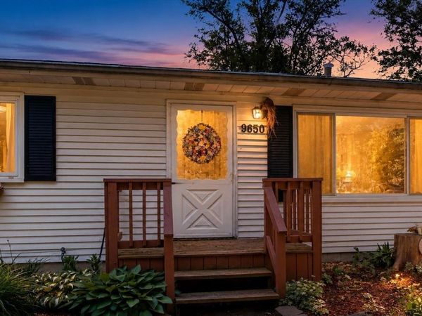 9650 Woodland Court, York Township, Mi 48197