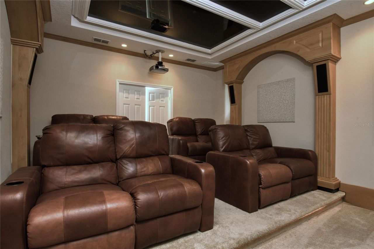 2924 Majestic Isle Drive , Clermont, FL 34711 Photo