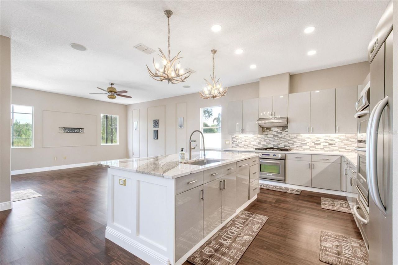 2924 Majestic Isle Drive , Clermont, FL 34711 Photo