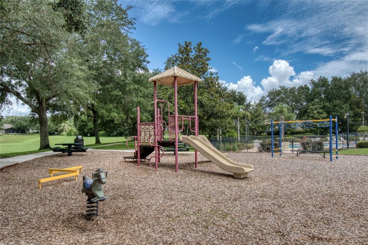 2924 Majestic Isle Drive , Clermont, FL 34711 Photo
